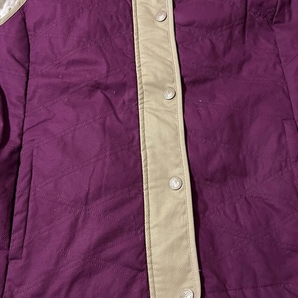 Woman’s XXL Magellan Outdoor classic fit vest - Picture 3 of 12